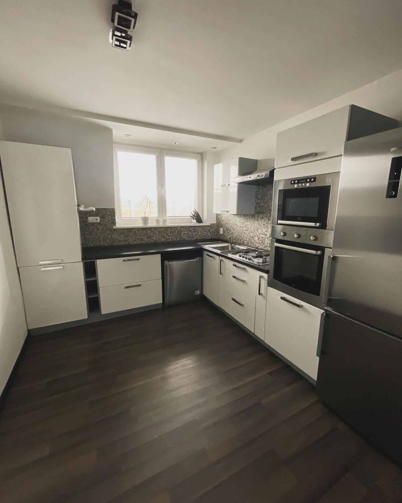Dr. Wolf Apartment การ์โลวีวารี ภายนอก รูปภาพ